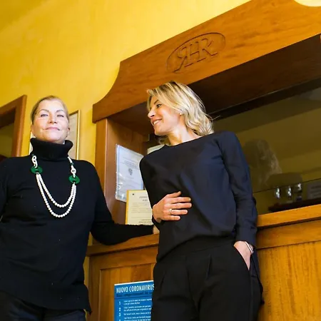 レックス レジデンス 4*