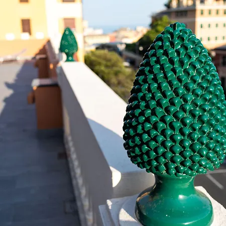 Hotel apartamentowy Rex