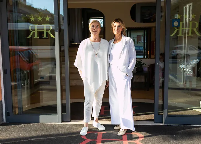 Apartahotel Rex Génova