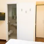 Rex 4*