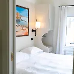 Rex Aparthotel