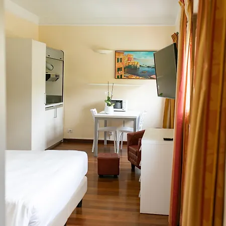 Rex 4* 제노바