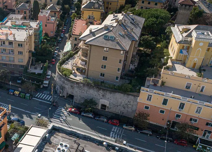 Rex Lägenhetshotell Genua